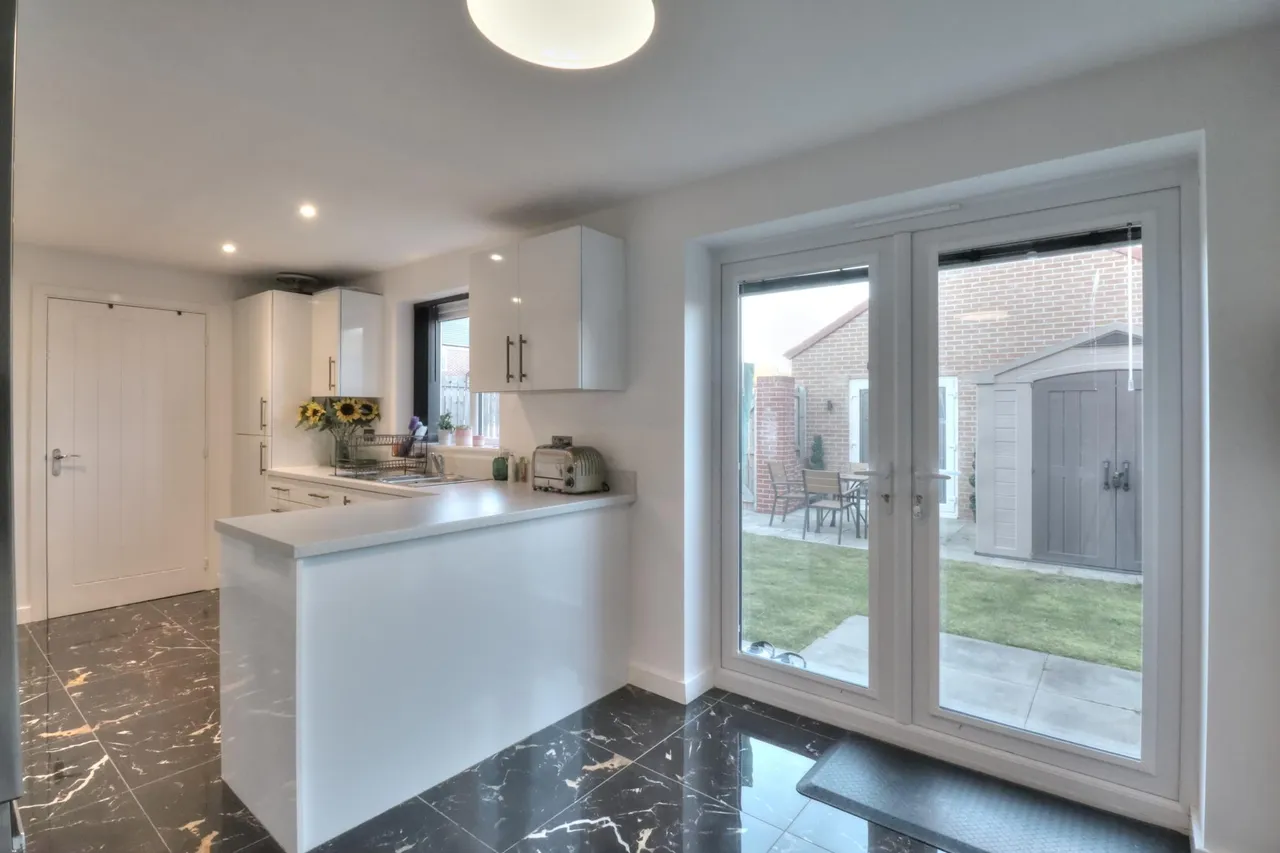 Fulmar Drive, Morpeth, NE65, photo 9