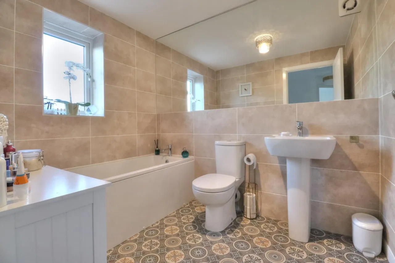 Fulmar Drive, Morpeth, NE65, photo 23