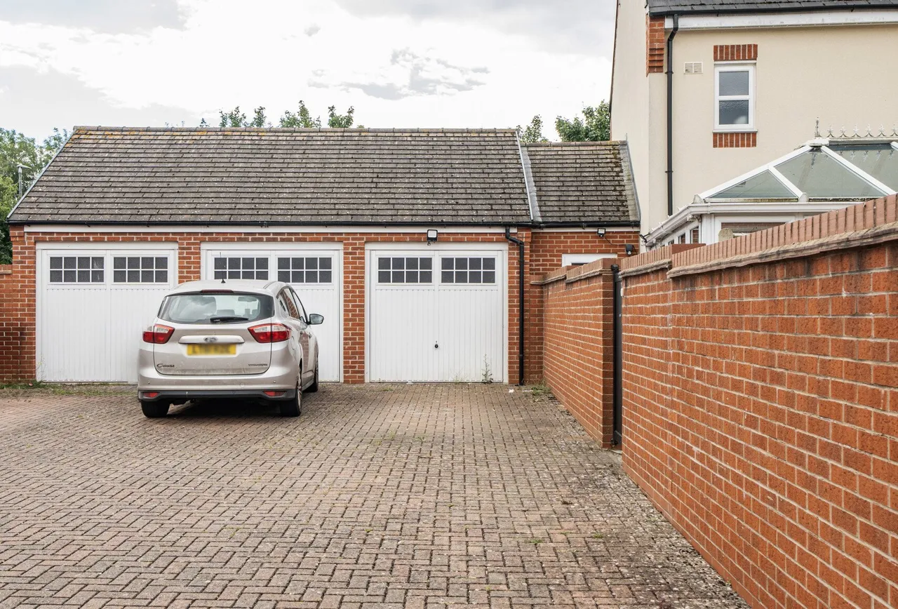 Ambrosia Walk, Tewkesbury, GL20 5FS, photo 14