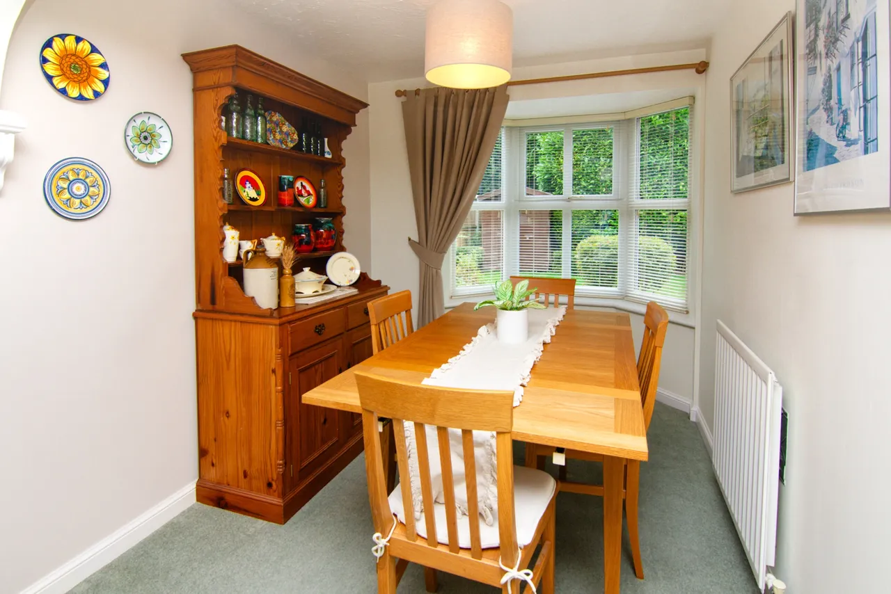 Hazelmere Close, Hartford, CW8, photo 7