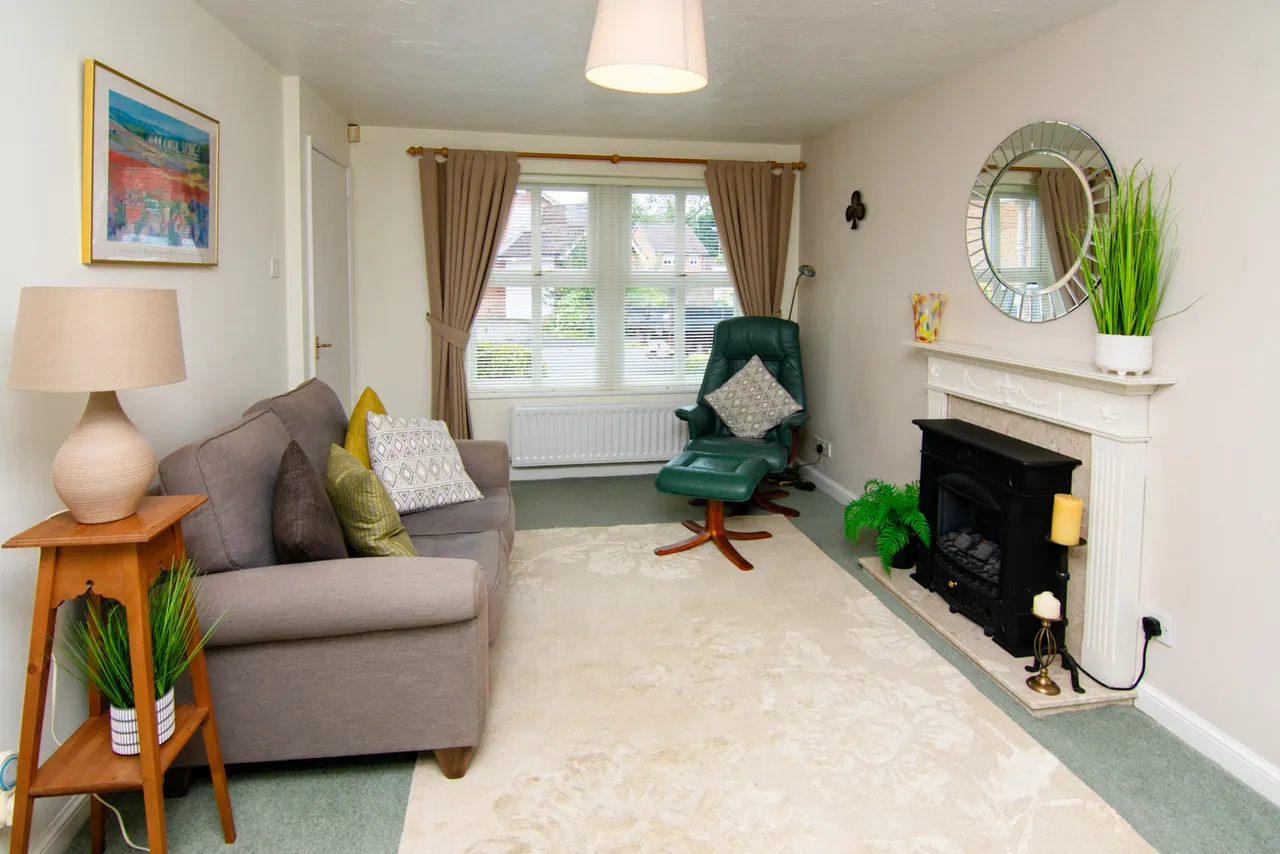 Hazelmere Close, Hartford, CW8, photo 6