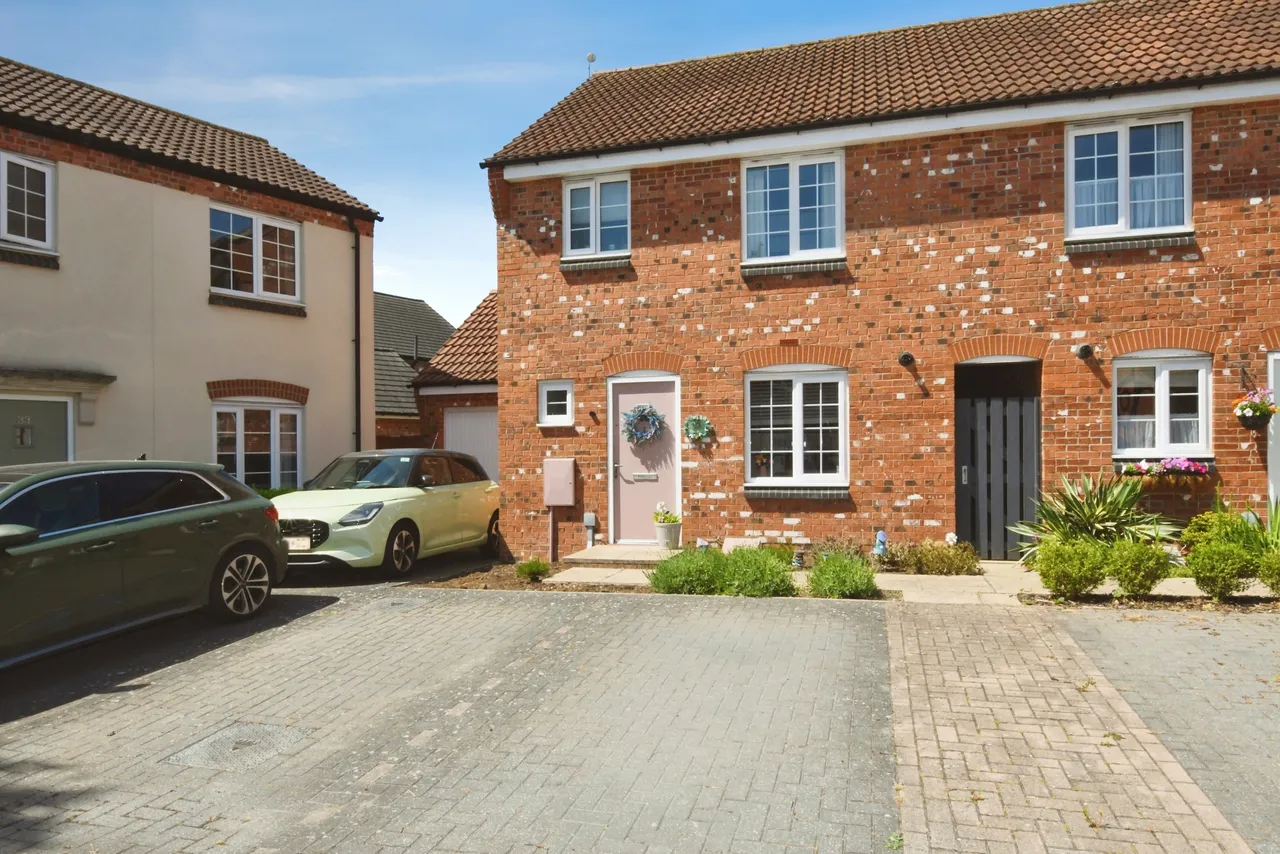 Poppy Road, Witham St Hughs, LN6, photo 19