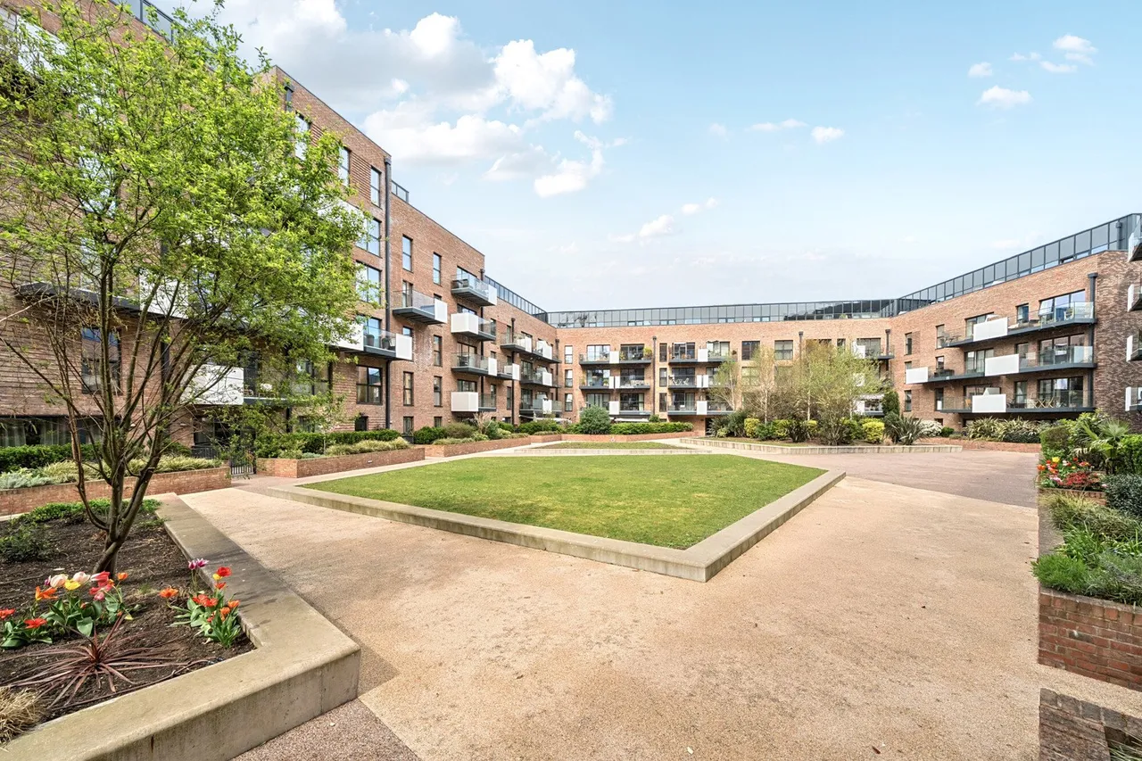 Purbeck Gardens, SE26, photo 11