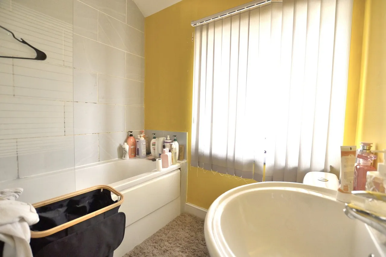 Underhill Road, Matson, GL4, photo 7