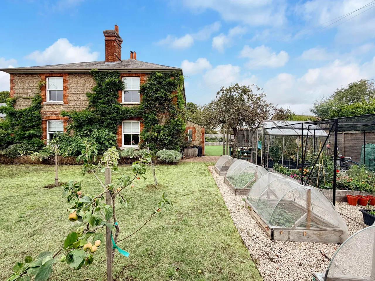 Packhorse Lane, Marcham, OX13, photo 24