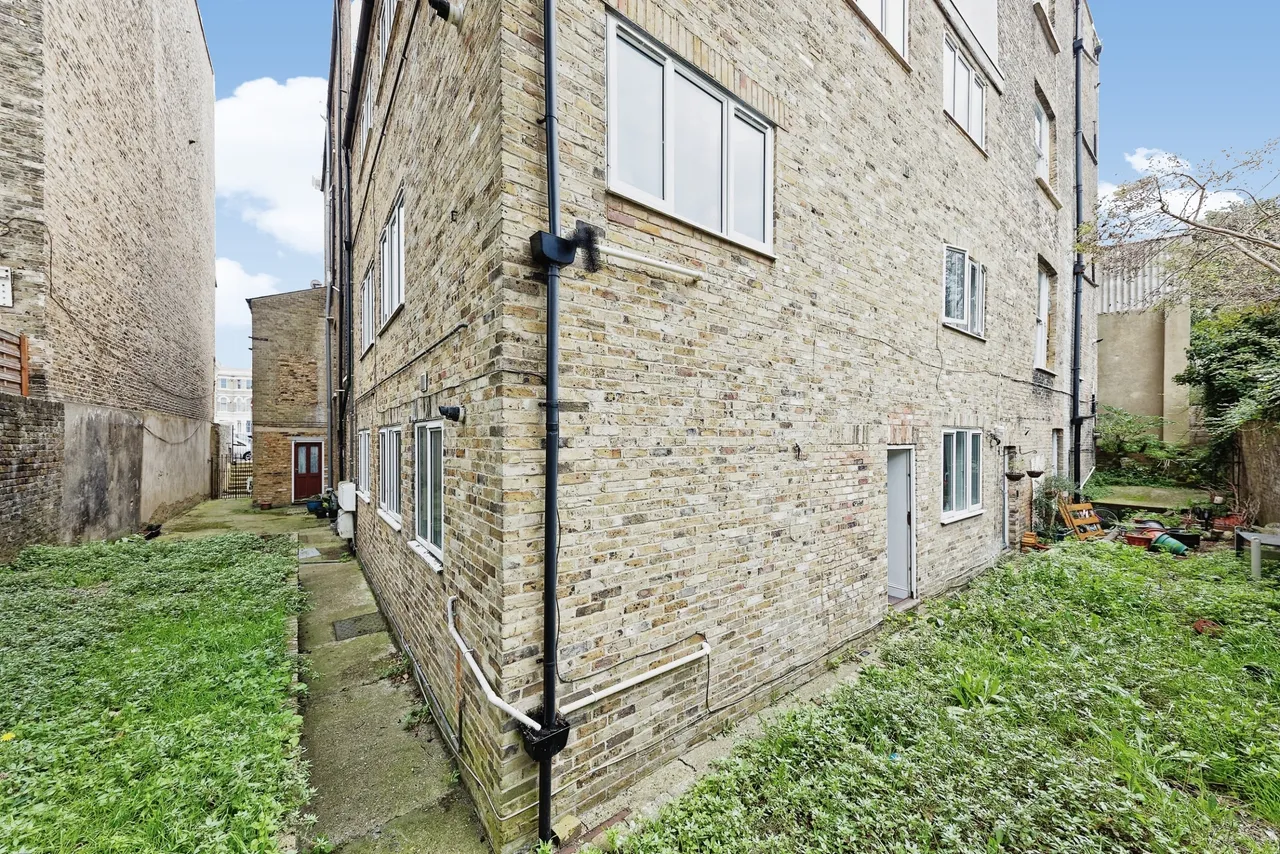 Dalby Square, Cliftonville, CT9, photo 10