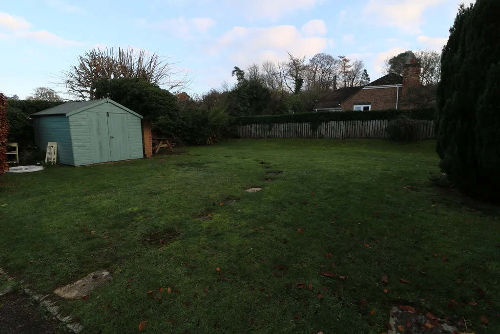 St. Pauls Road West, Dorking, RH4, photo 10