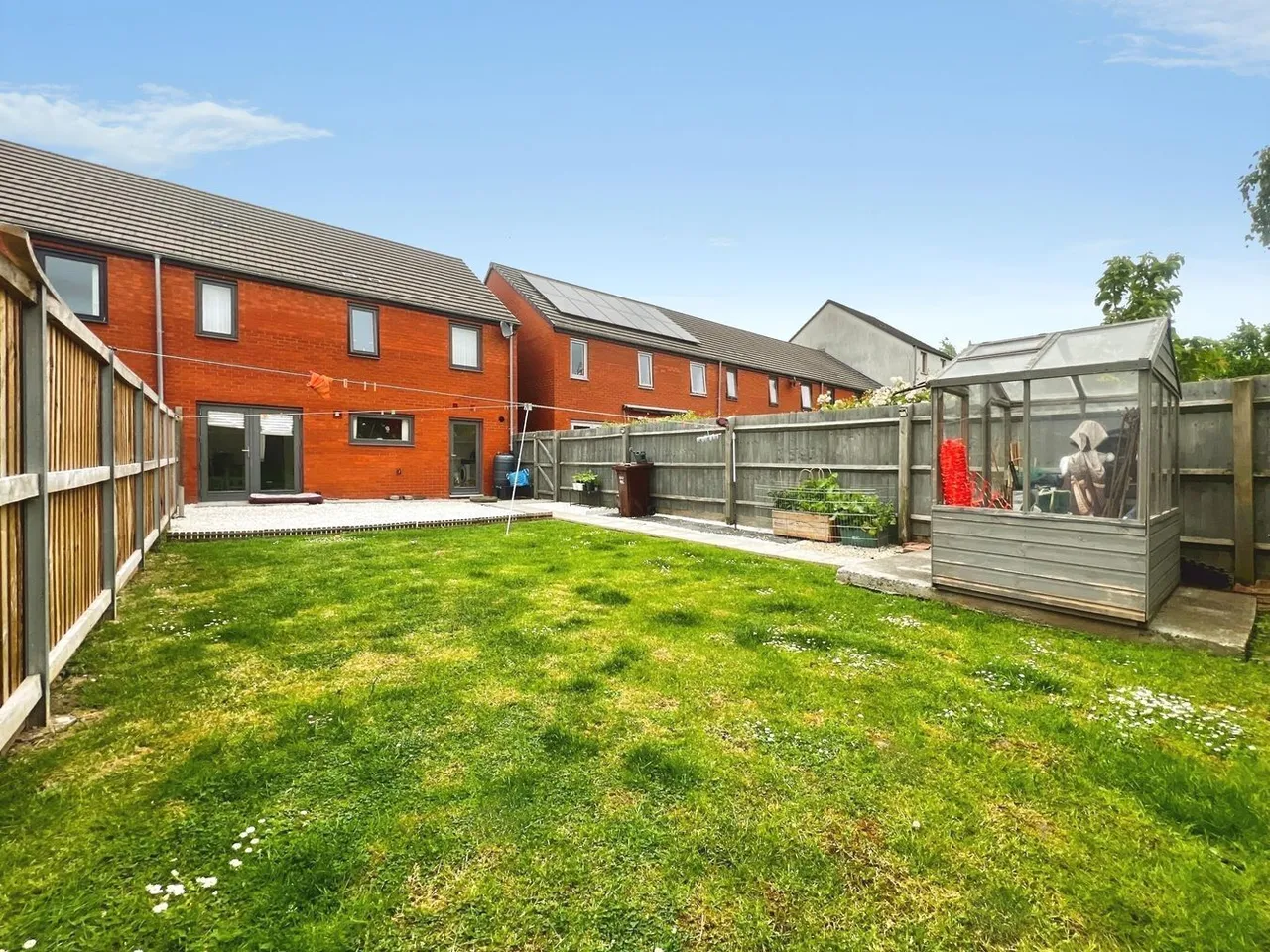Moccasin Way, Street, BA16, photo 2