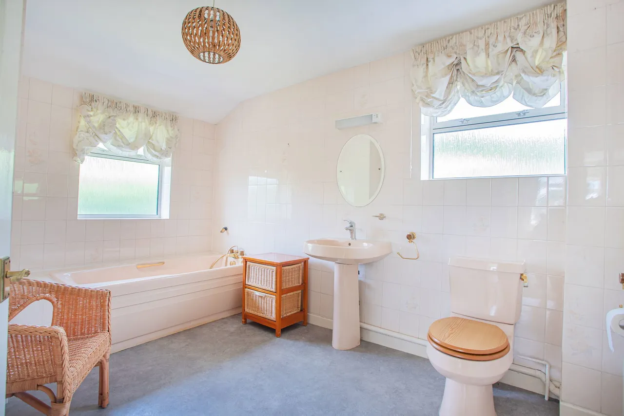 Parklands, Wotton-under-Edge, photo 13