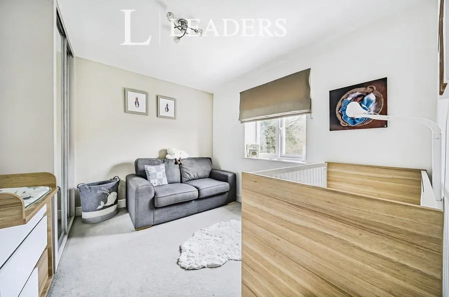 Roberts Close, Marden, TN12, photo 23
