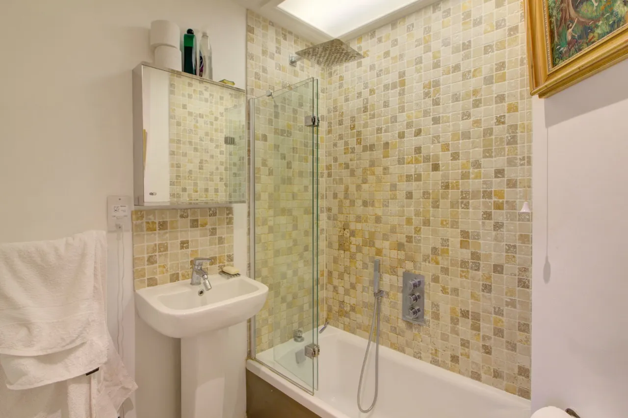Brow Hill Villas, Bath, BA1, photo 15