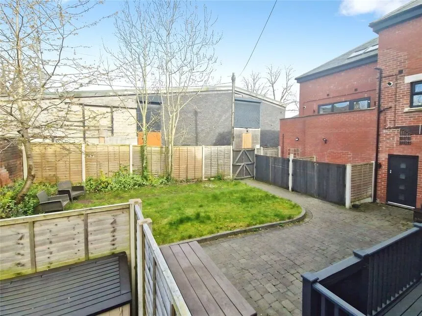 Longley Road, Worsley, Greater Manchester, M28, photo 6