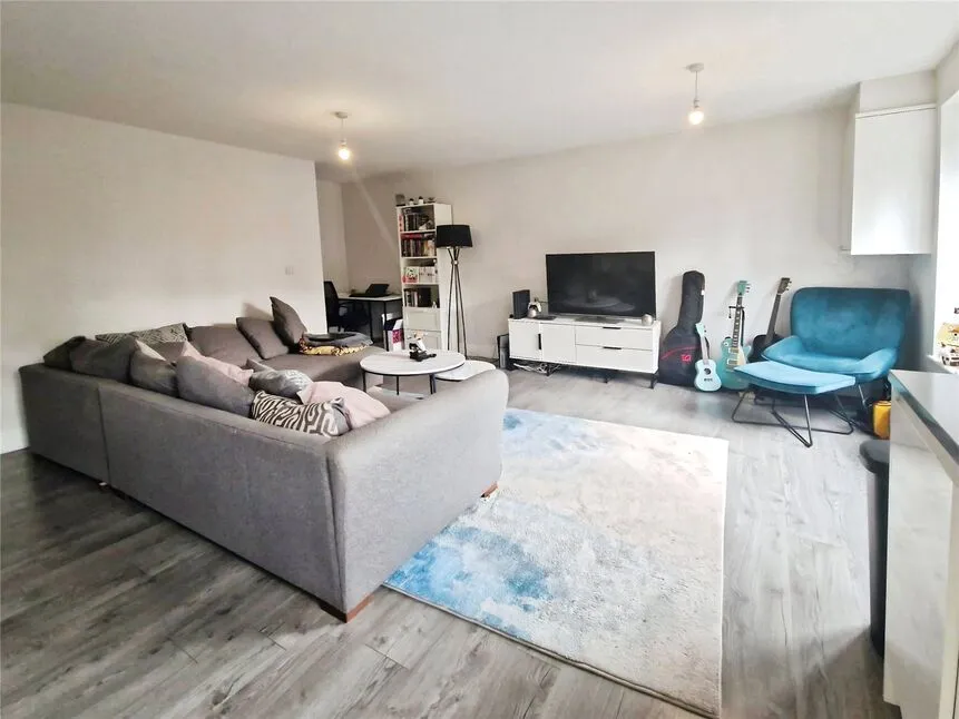 Longley Road, Worsley, Greater Manchester, M28, photo 3