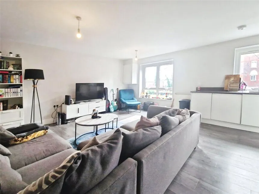 Longley Road, Worsley, Greater Manchester, M28, photo 2