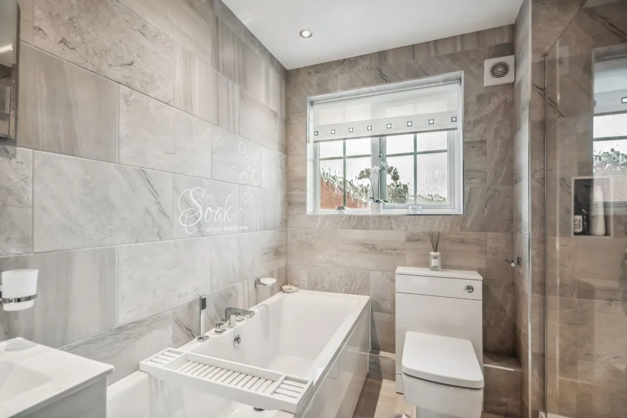 The Spinney, High Wycombe, HP11, photo 13