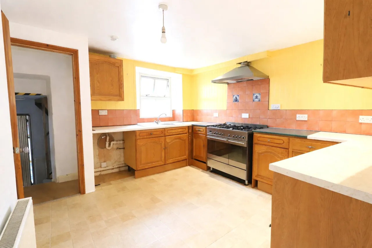 North Street, Wiveliscombe, TA4, photo 4
