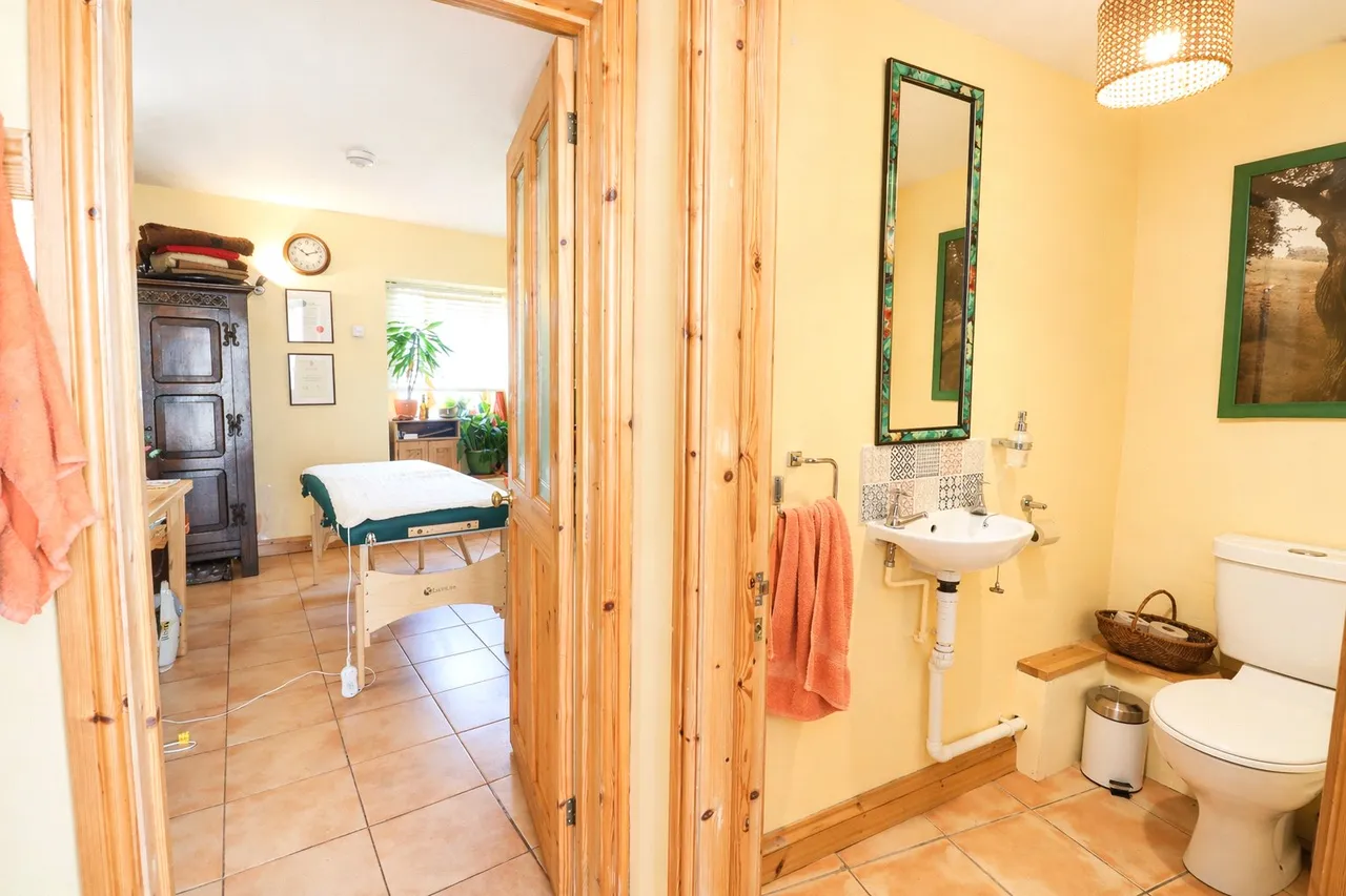 North Street, Wiveliscombe, TA4, photo 15