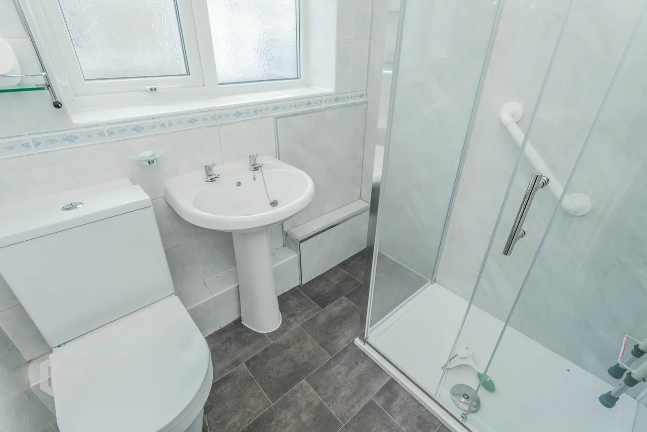 Norbury Grove, Bolton, BL1, photo 13