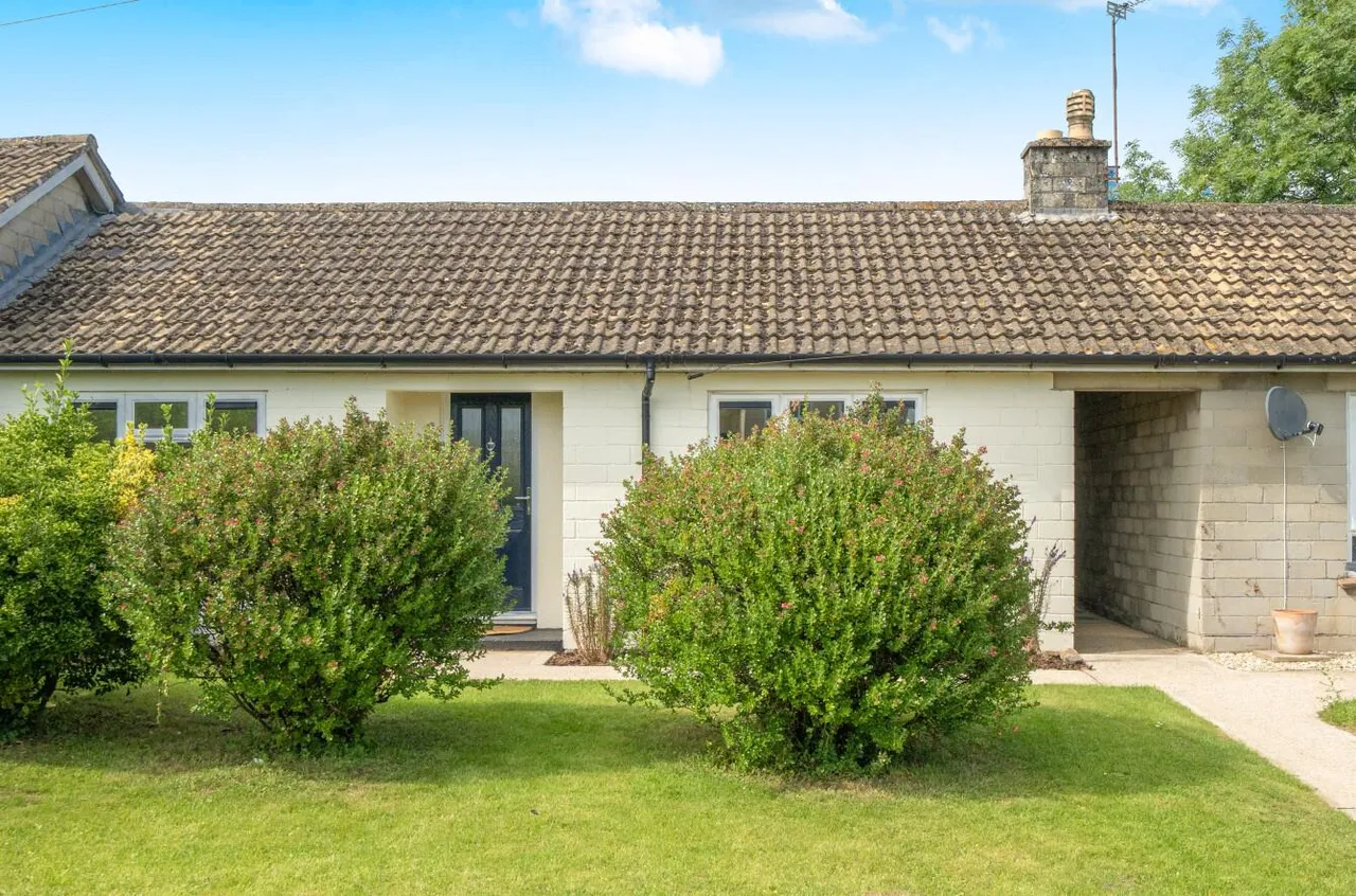 Pickwick Road, Corsham, SN13, photo 5
