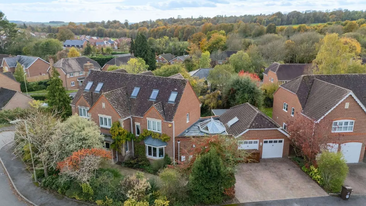 5 bed house for sale, Skylark Rise, Whitchurch, RG28