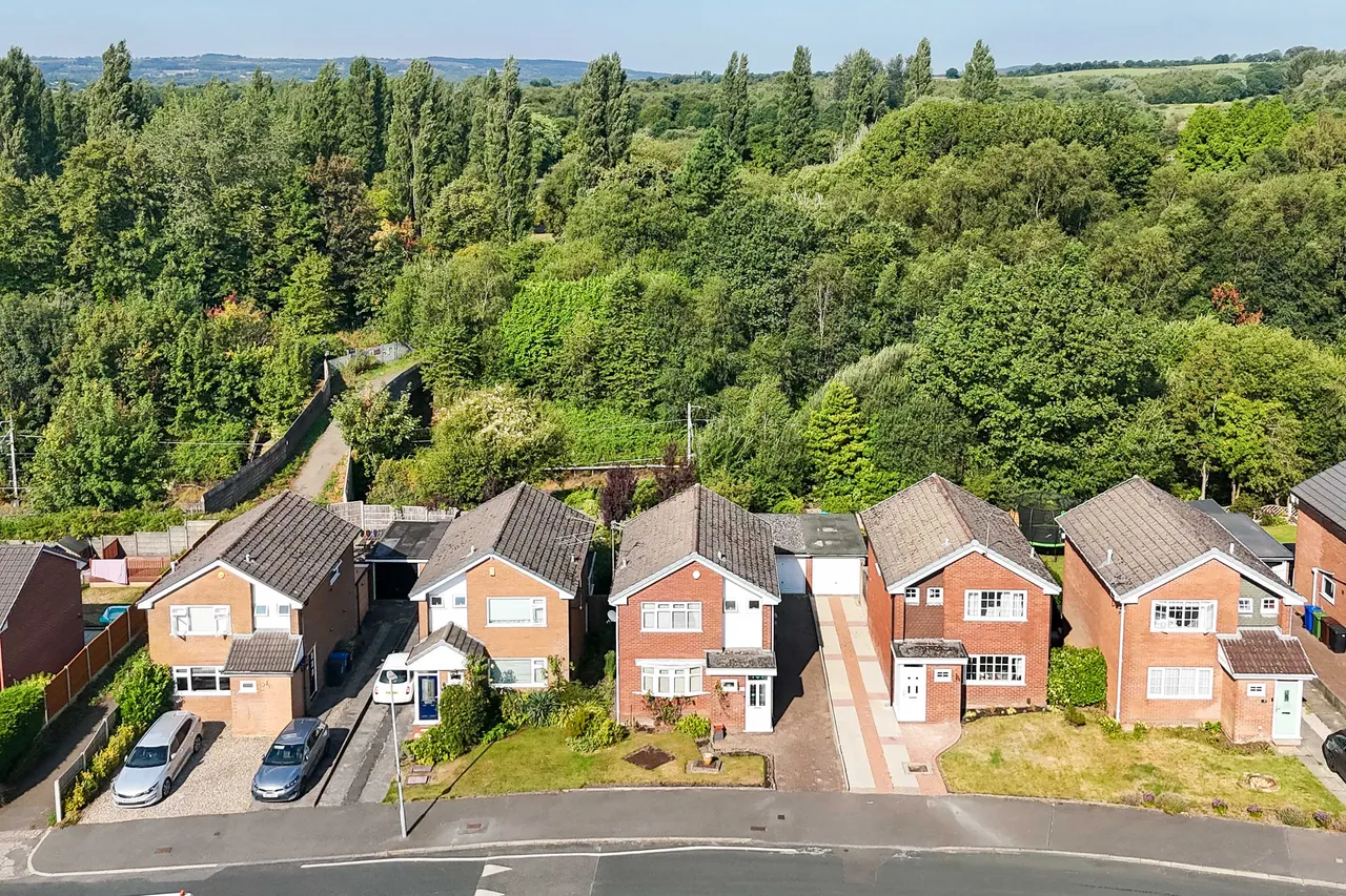 Walter Scott Avenue, Whitley, WN1, photo 16