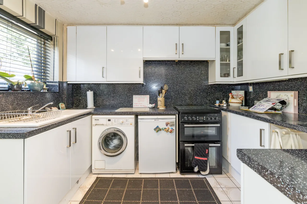 Walter Scott Avenue, Whitley, WN1, photo 2