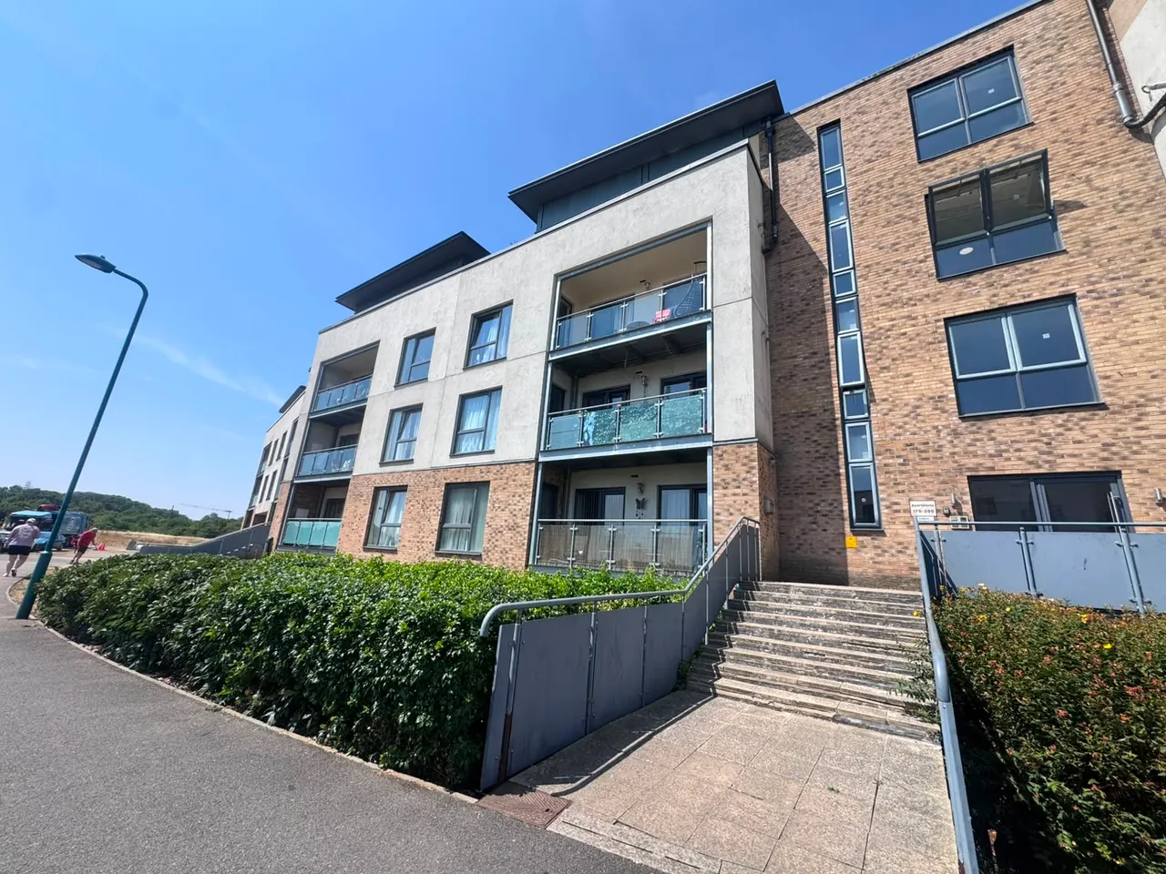 2 bed flat for sale — Hammonds Drive, Peterborough, PE1