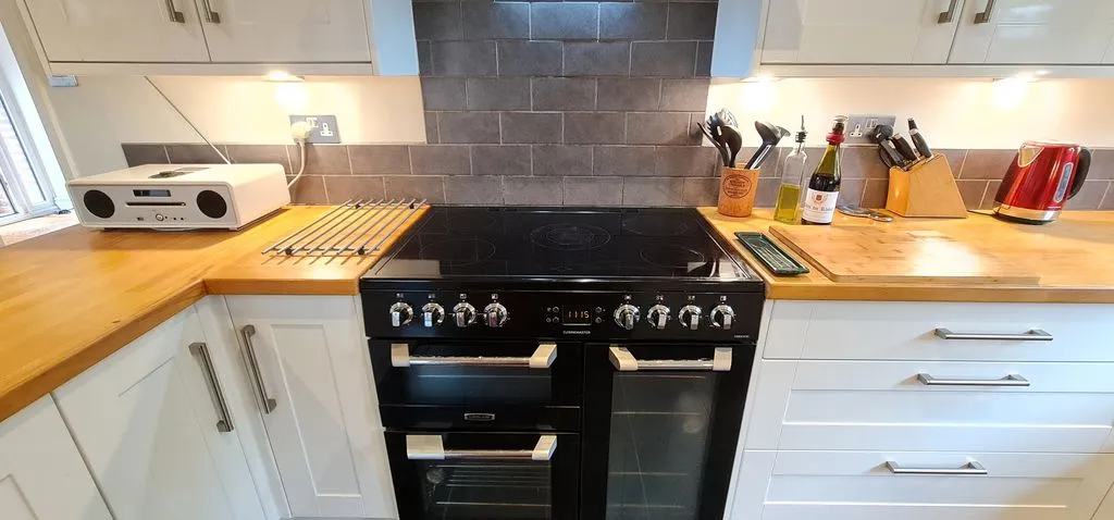 Wellsfield, Rayleigh, Essex, SS6 8DW, photo 8