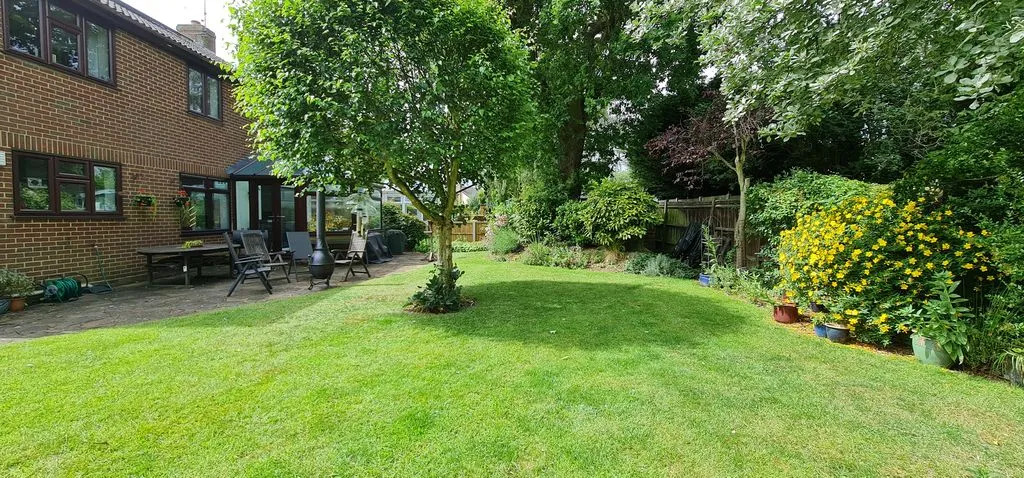 Wellsfield, Rayleigh, Essex, SS6 8DW, photo 43