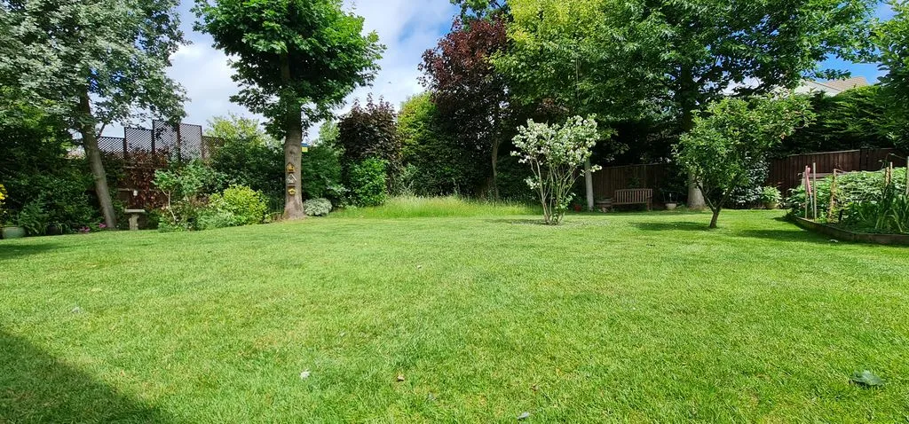 Wellsfield, Rayleigh, Essex, SS6 8DW, photo 21