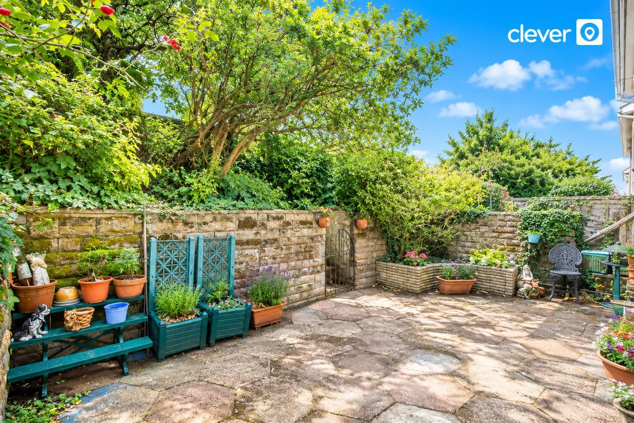 Huxham Close, Eggbuckland, photo 4