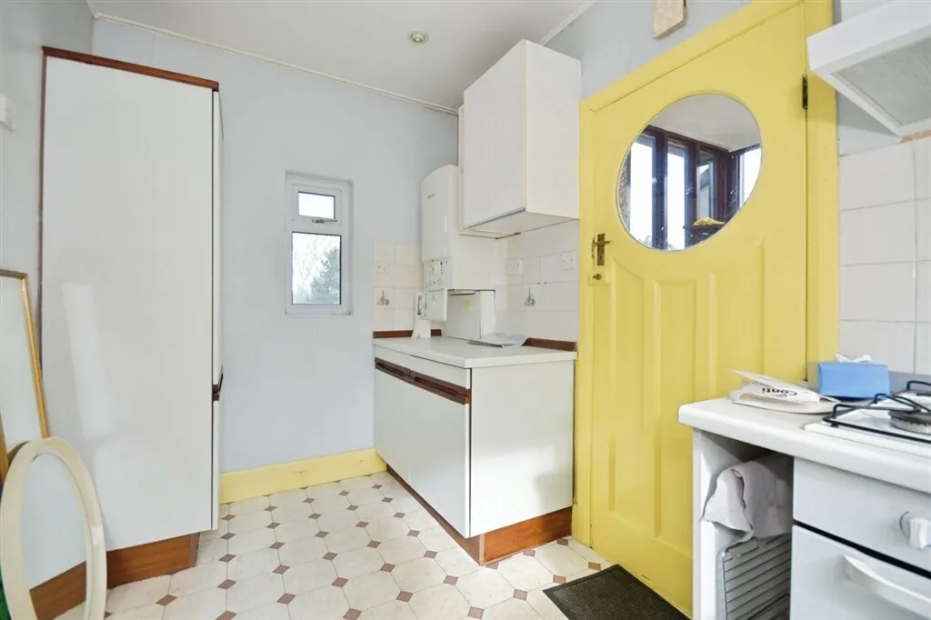 The Grove, Totley, S17, photo 9
