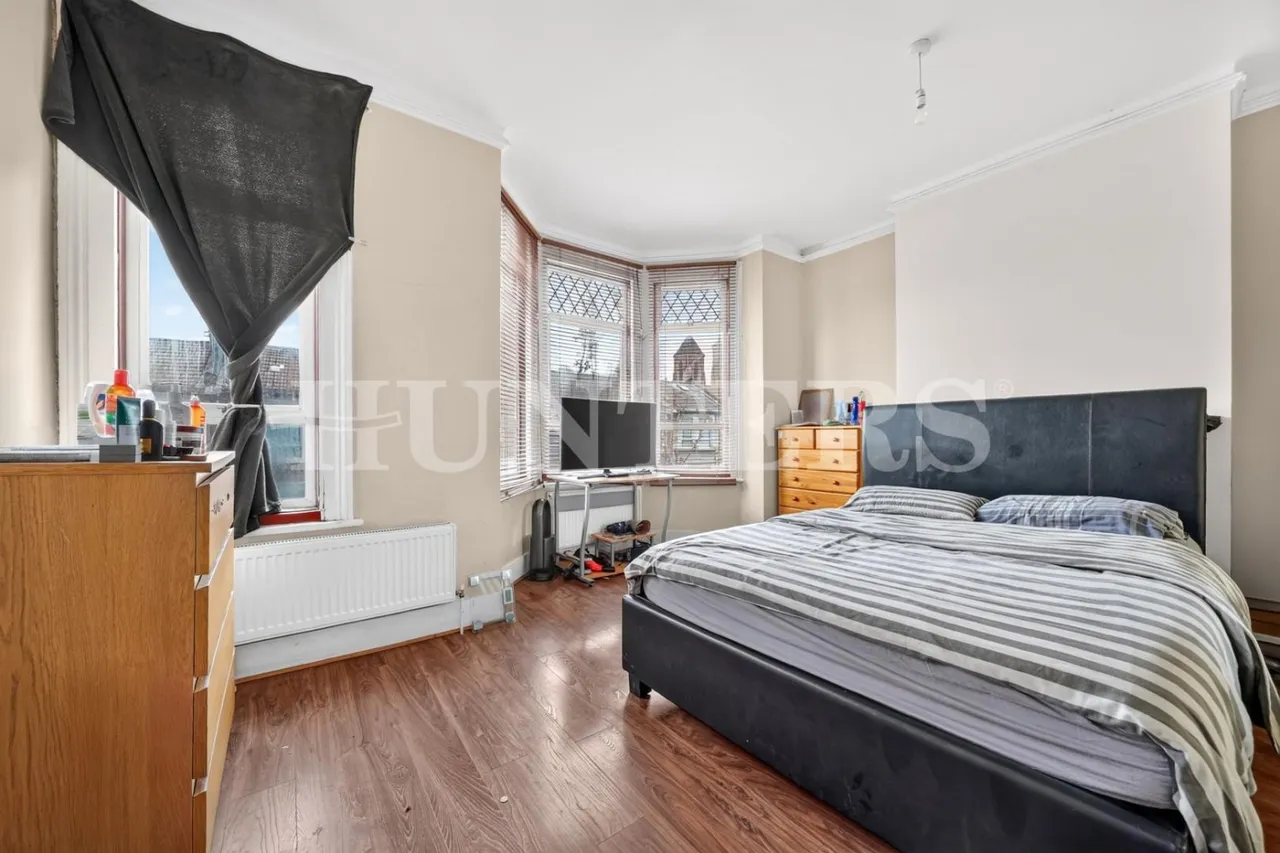 Hillside Road, London, N15, photo 13