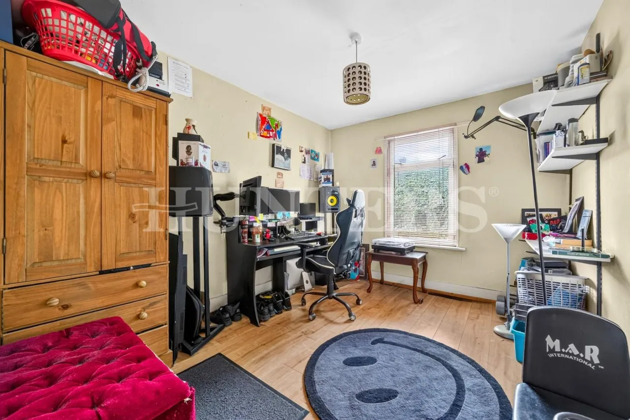 Hillside Road, London, N15, photo 14