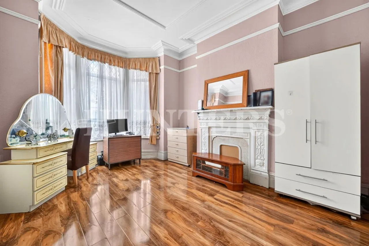 Hillside Road, London, N15, photo 3