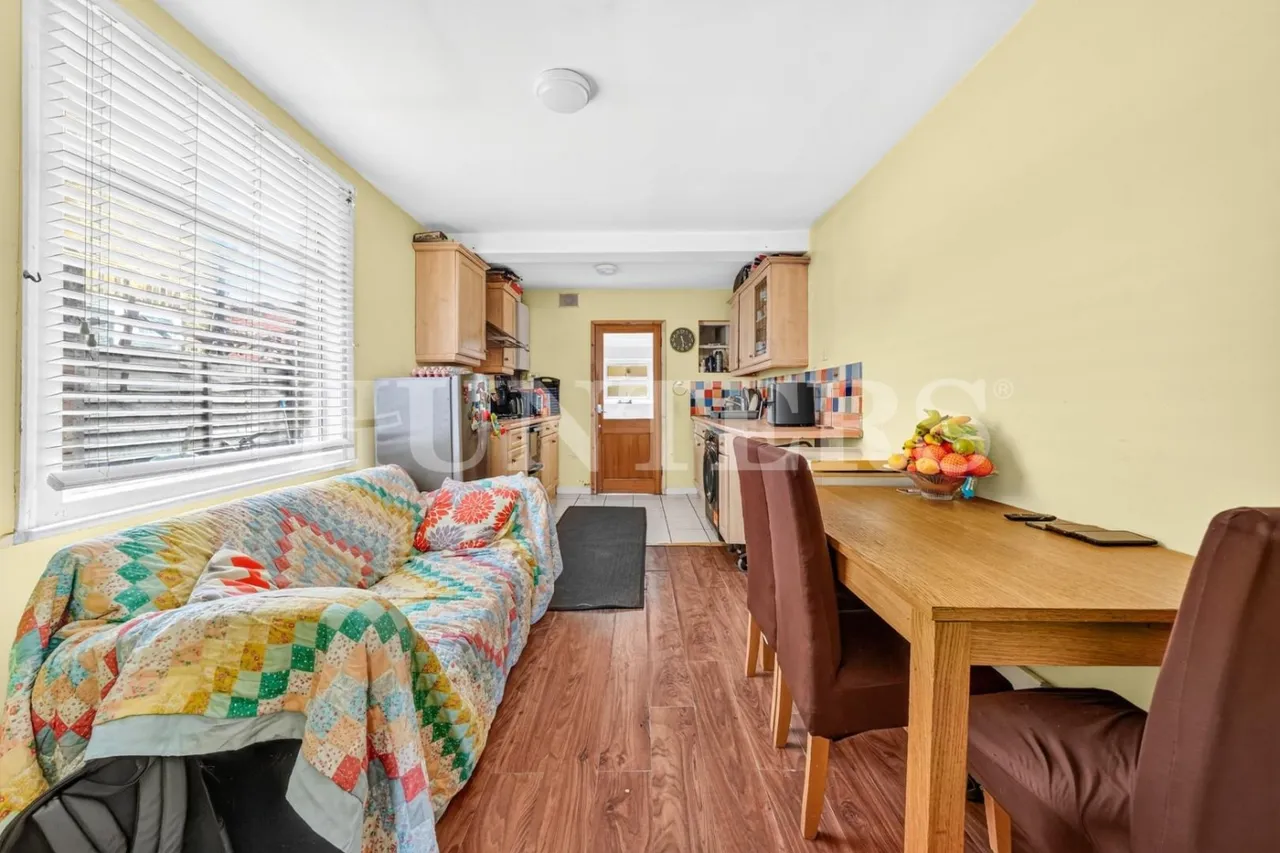 Hillside Road, London, N15, photo 10