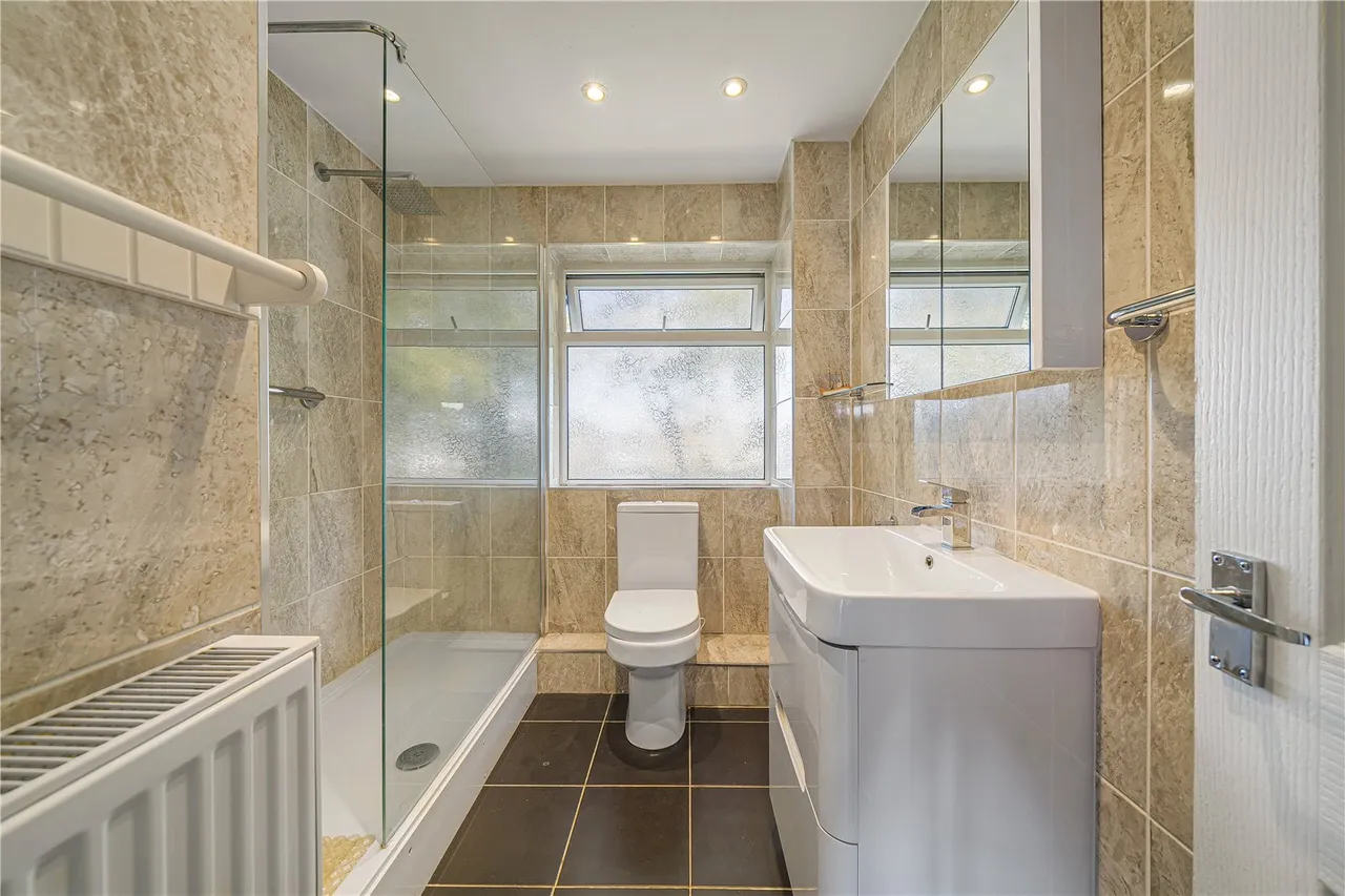 Oakfield Lane, Dartford, DA1, photo 9