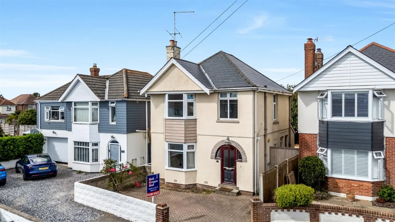 Ashmore Crescent, Poole, BH15, photo 20