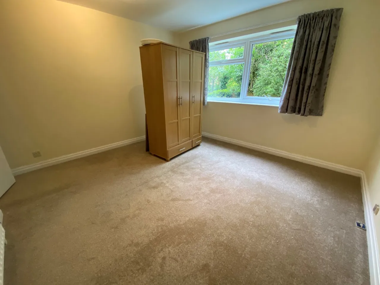 Windsor Court, Leeds, LS17, photo 8