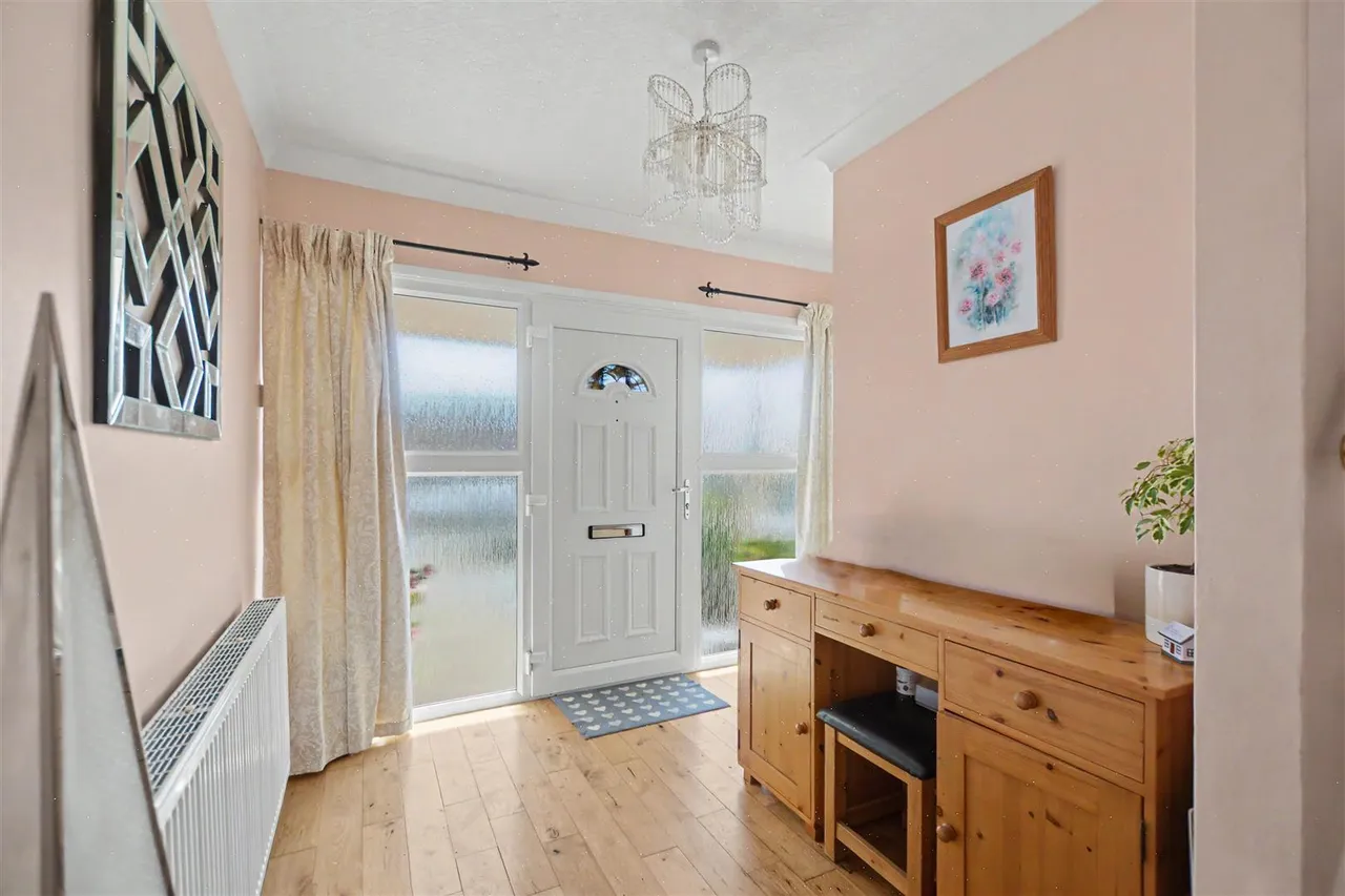 Welbeck Gardens, Toton, NG9, photo 5