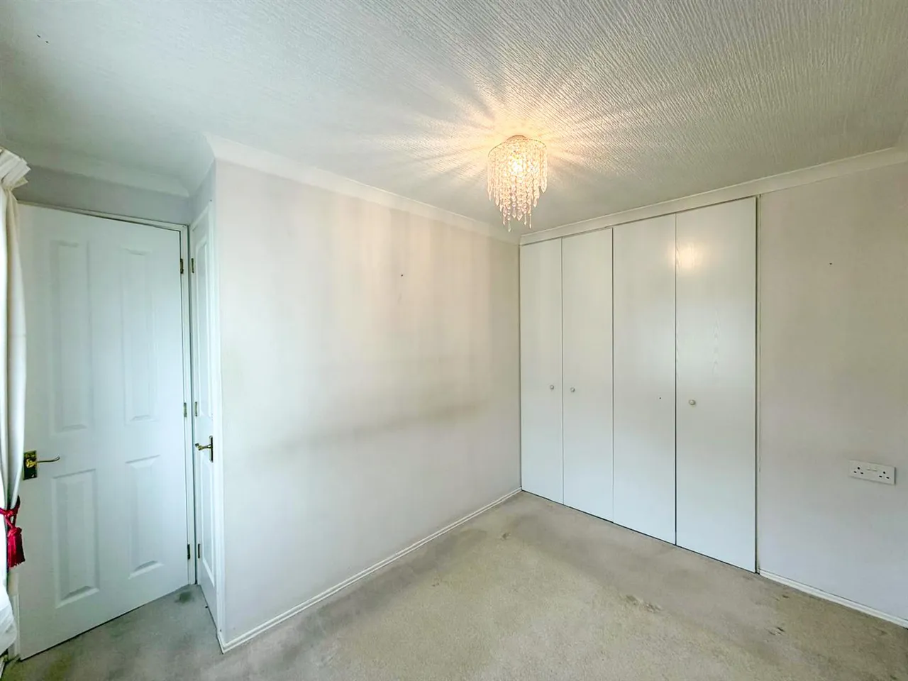 Cringles, Silsden, BD20 0NS, photo 8