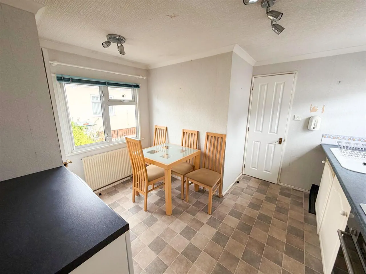 Cringles, Silsden, BD20 0NS, photo 7