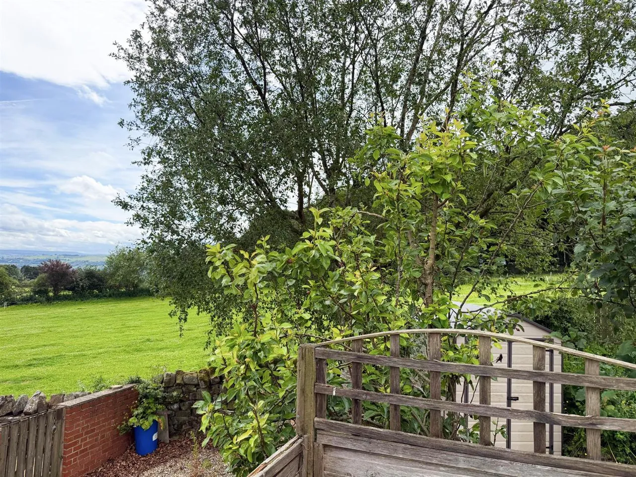 Cringles, Silsden, BD20 0NS, photo 16