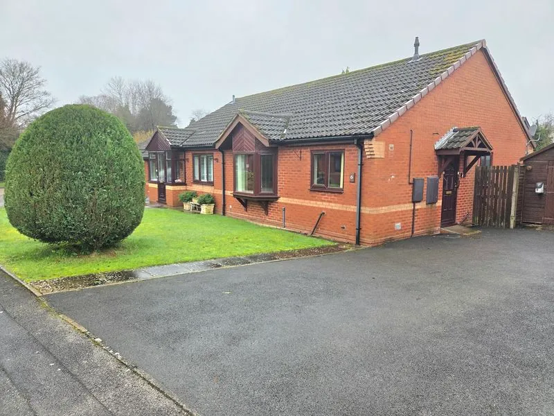 2 bed house for sale, Goldieslie Close, Boldmere, B73