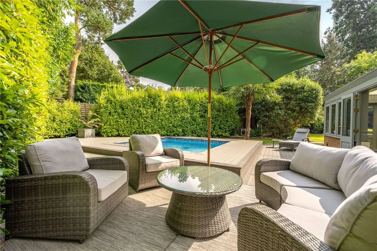Kennel Avenue, Ascot, Berkshire, SL5 7PB, photo 6