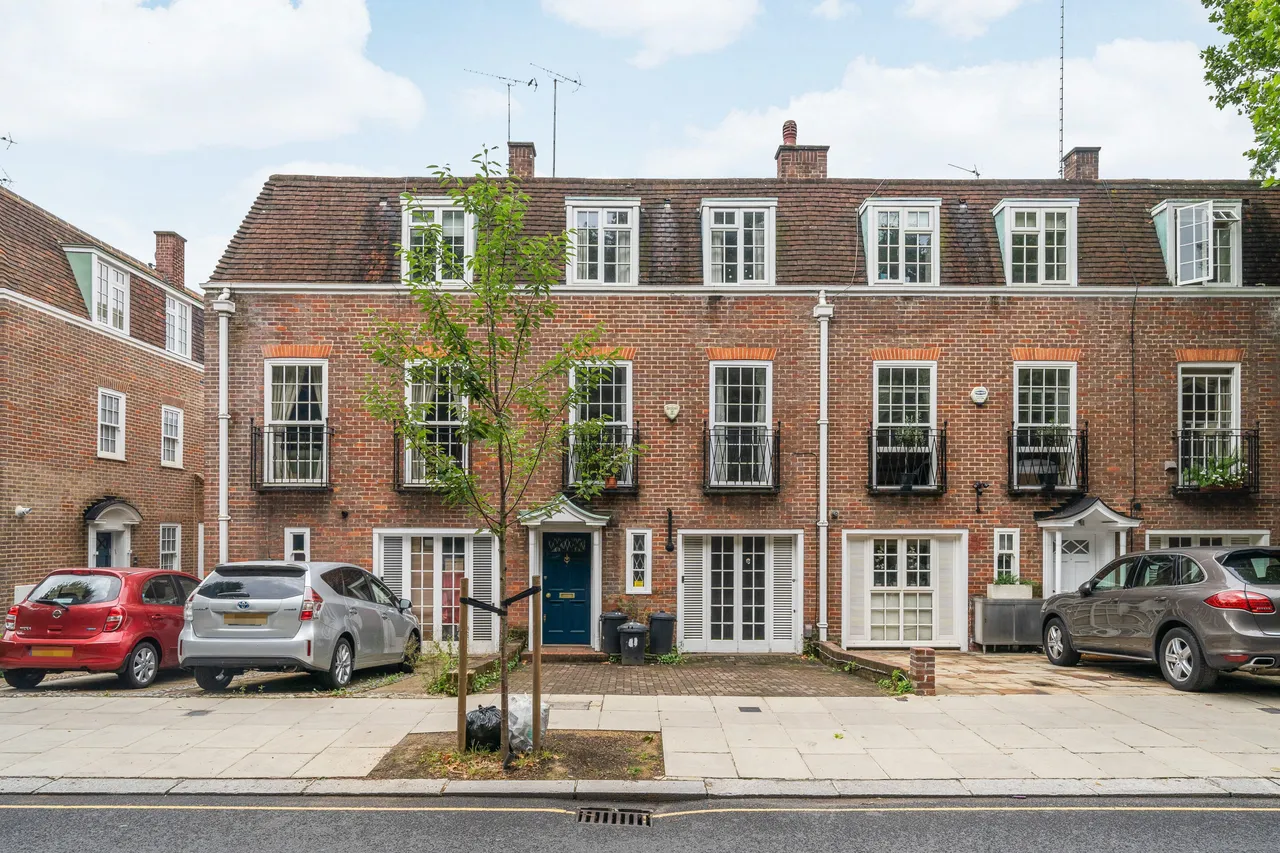 4 bed house for sale — Abbotsbury Road, London, W14