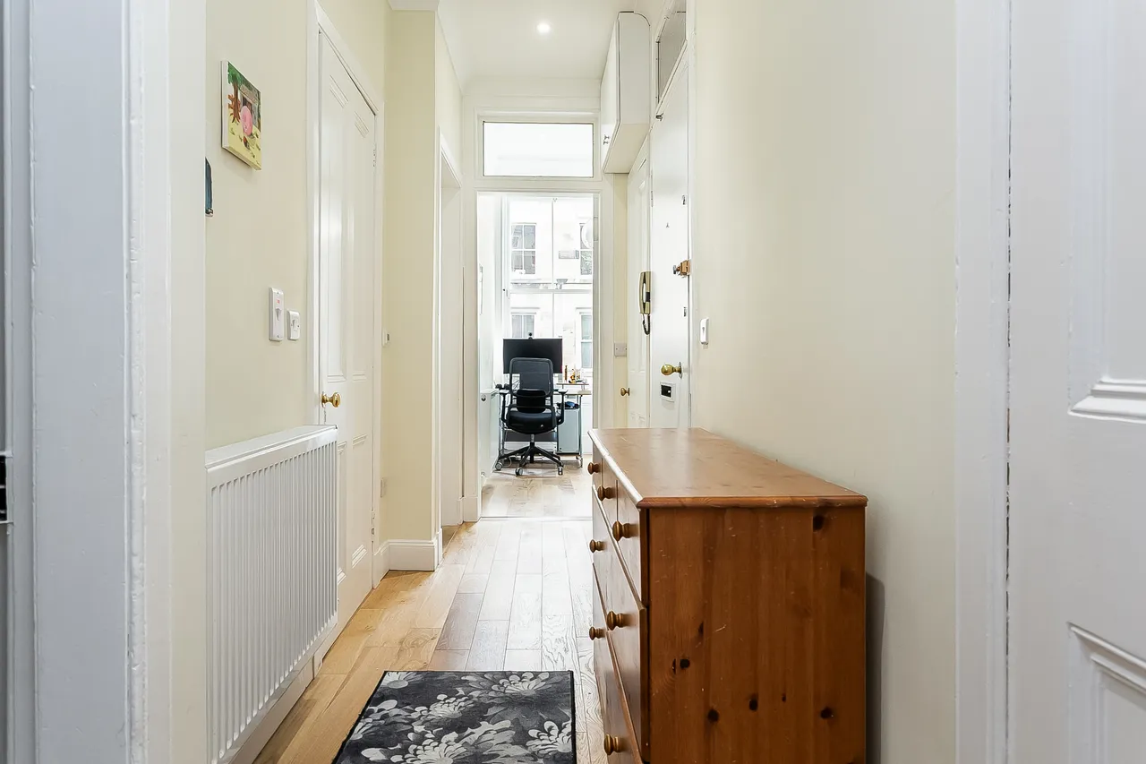 Panmure Place, Tollcross, EH3, photo 13