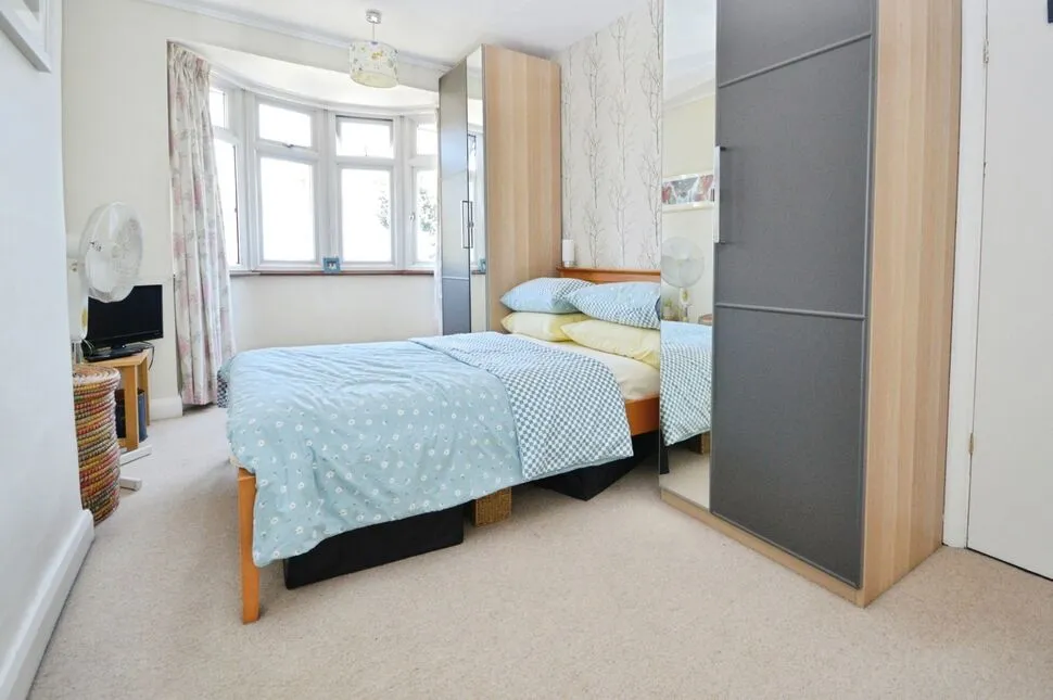 Lyndhurst Avenue, Whitton, Twickenham, TW2, photo 6