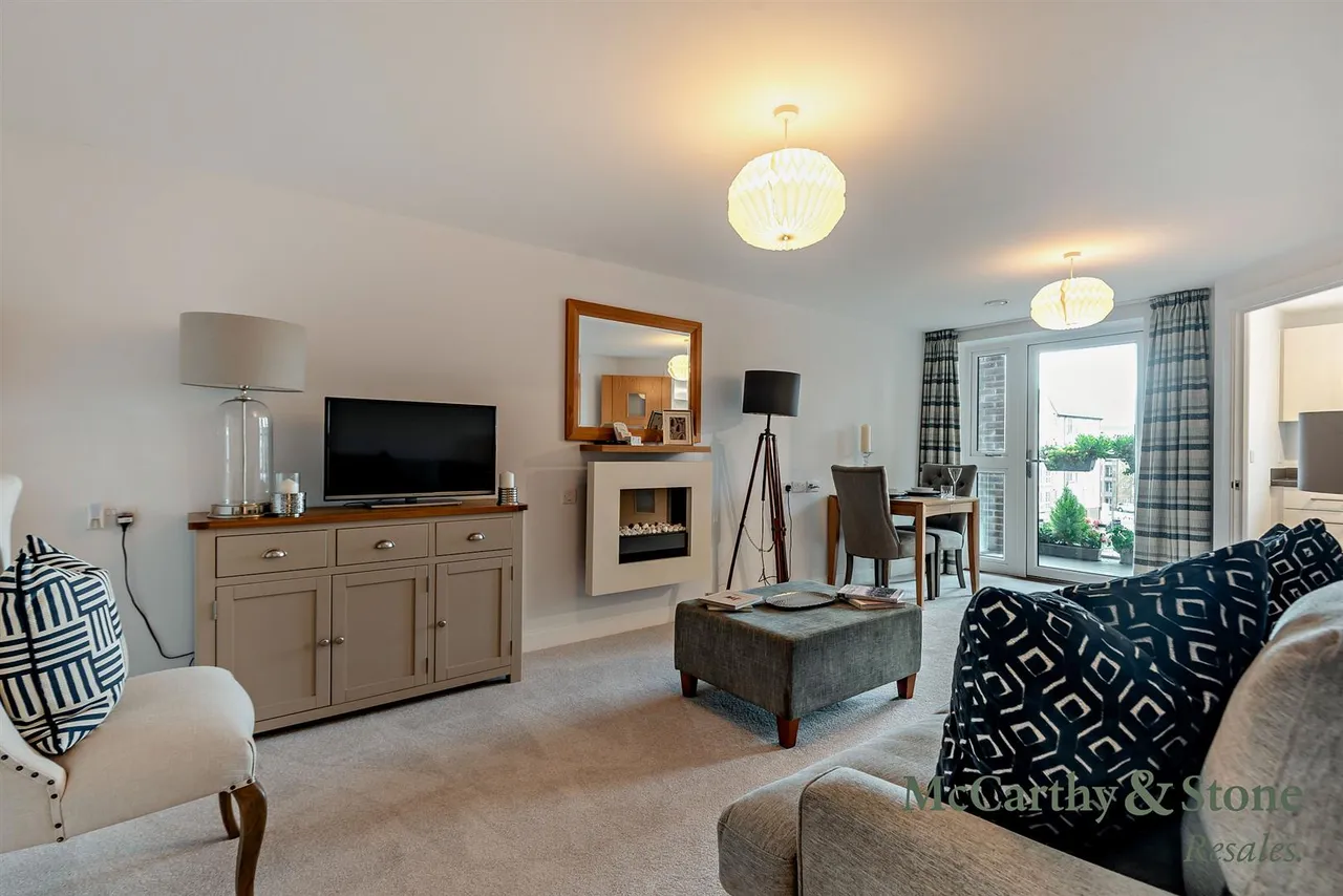 Lower Turk Street, Alton, GU34, photo 2