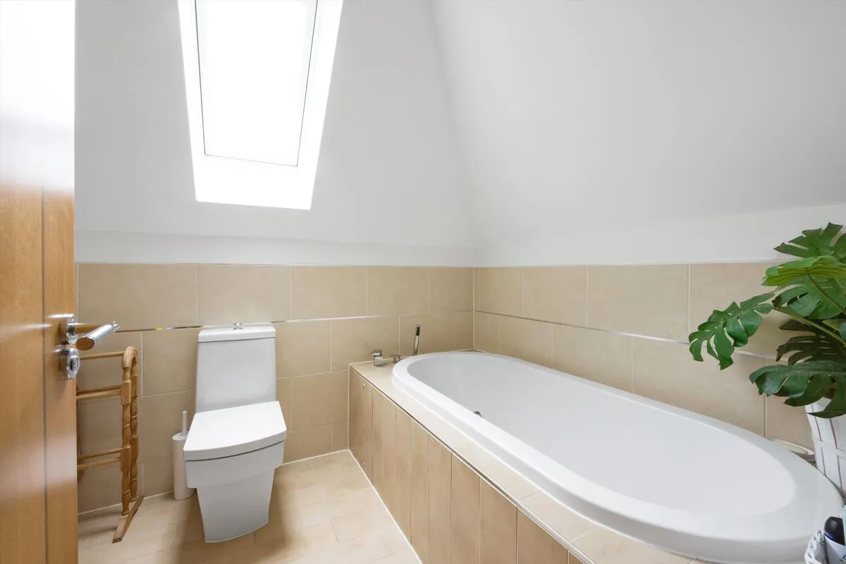 Charlton Gardens, Cheltenham, GL53, photo 17
